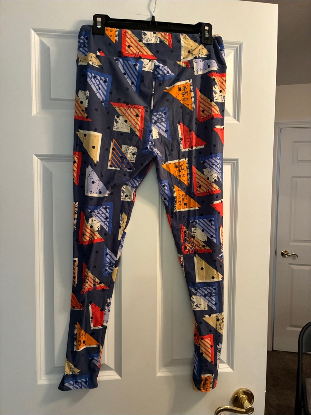 LuLaRoe Women’s T/. Navy Geometric Print Active Leggings